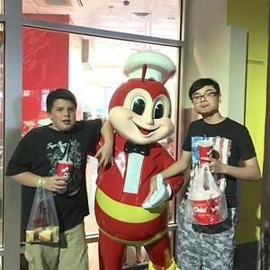 Meet your Posher, Ronnie